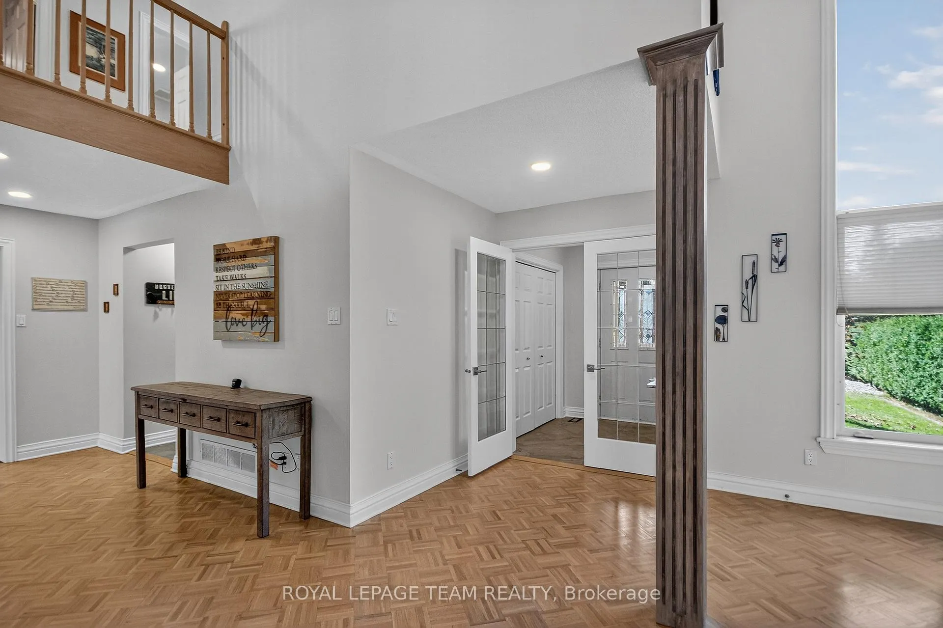 Photo 4 of 259 Grandview Road, Ottawa, Crystal Bay/Rocky Point — HOMEH