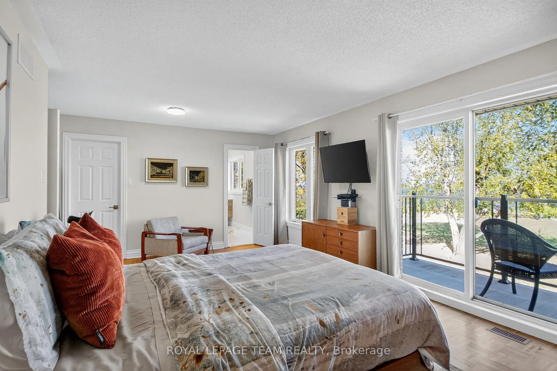 Photo 30 of 259 Grandview Road, Ottawa, Crystal Bay/Rocky Point — HOMEH