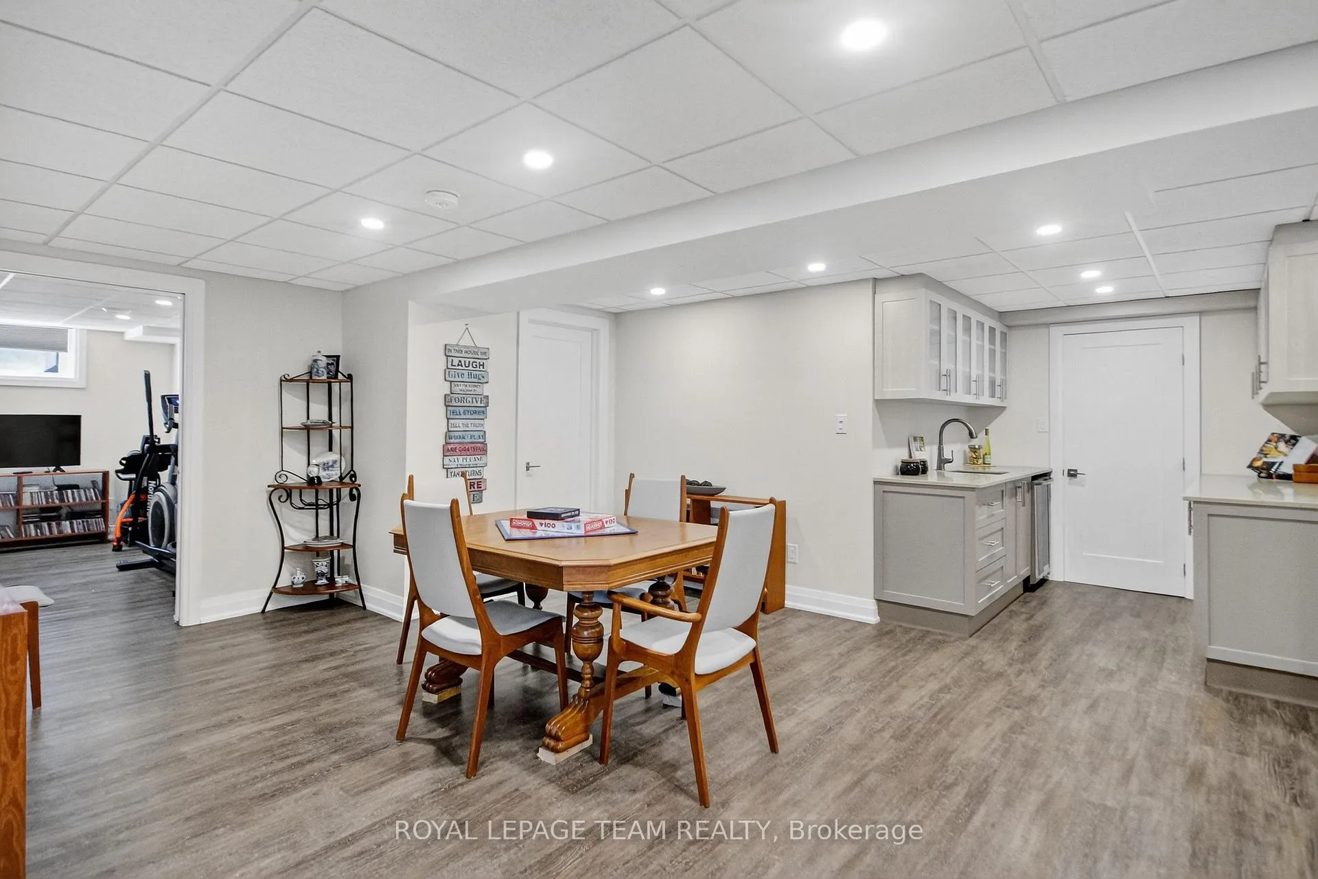 Photo 43 of 259 Grandview Road, Ottawa, Crystal Bay/Rocky Point — HOMEH
