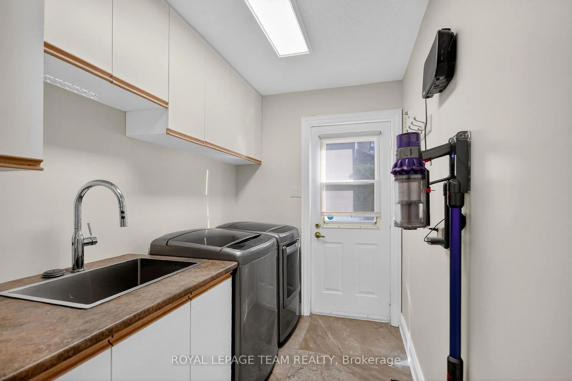 Photo 46 of 259 Grandview Road, Ottawa, Crystal Bay/Rocky Point — HOMEH