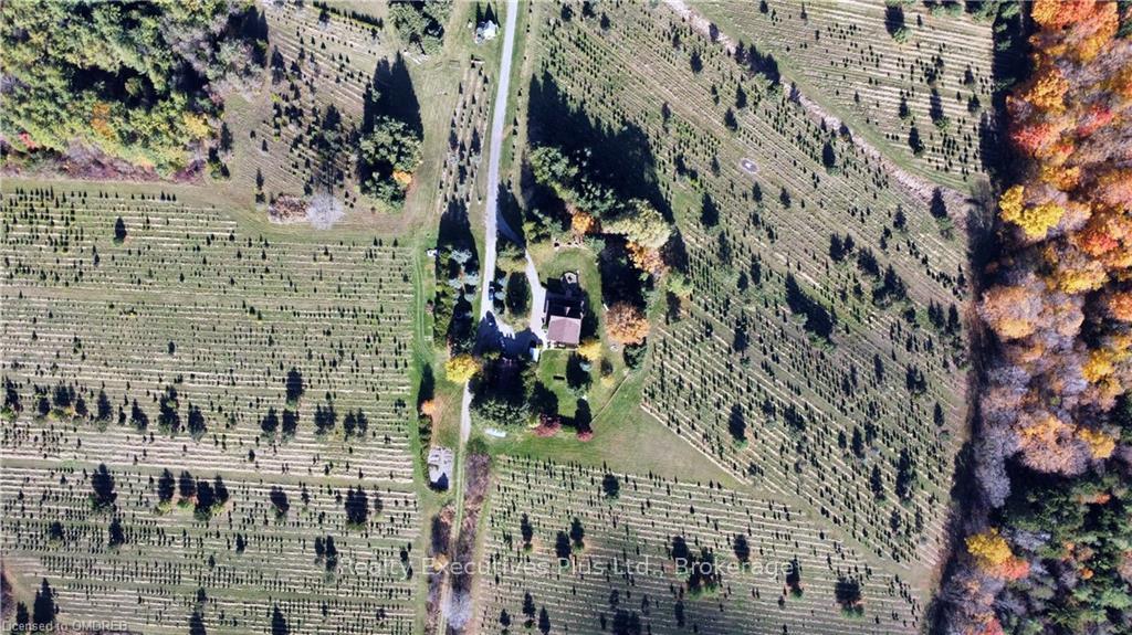 Photo 7 of 1650 6TH Con Rd W, Hamilton, Rural Flamborough — HOMEH