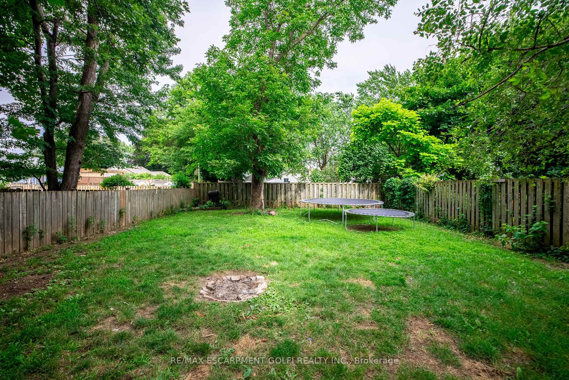 Photo 29 of 44 Haig Street, St. Catharines, Haig — HOMEH