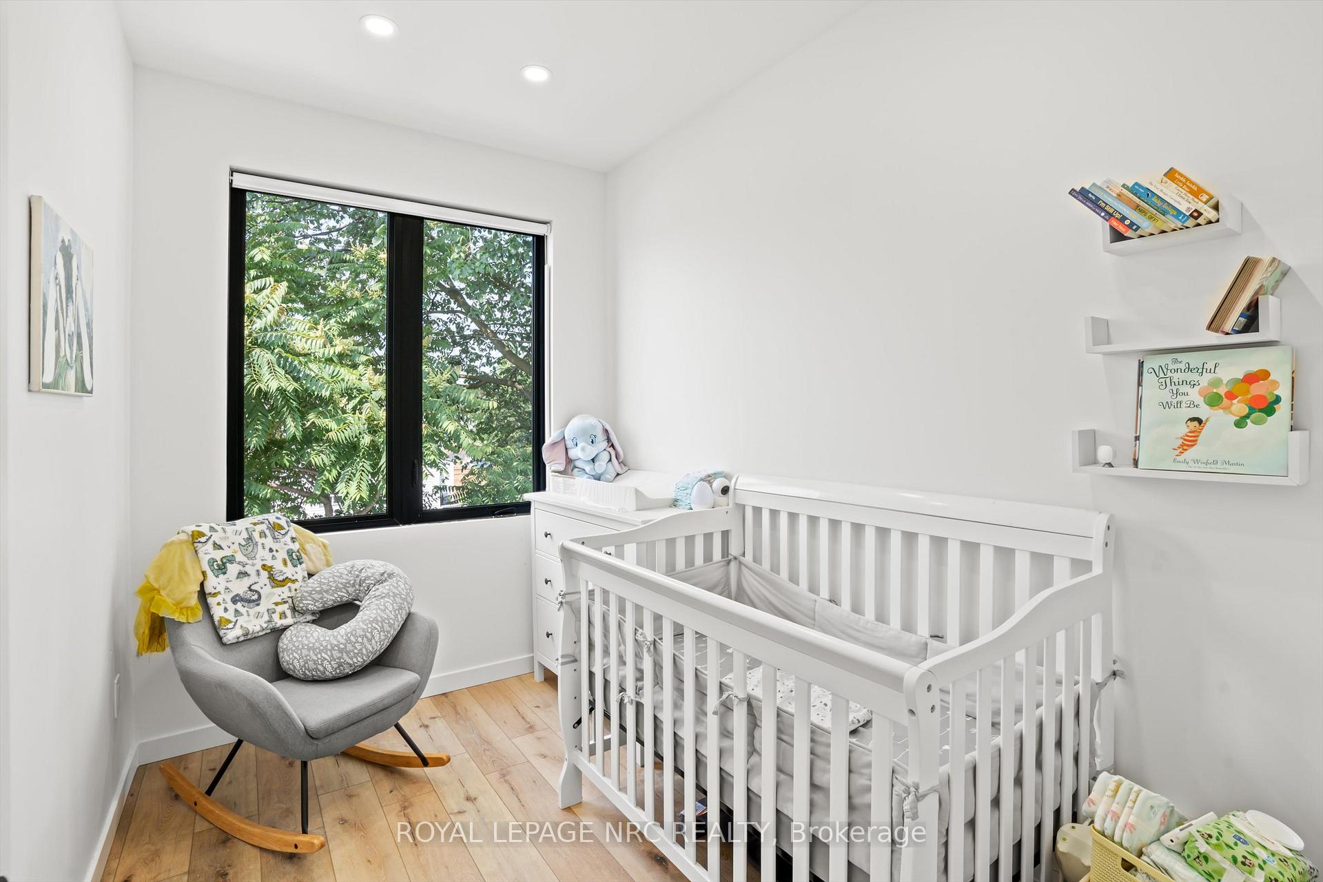 Photo 14 of 125A Russell Avenue, St. Catharines, Downtown — HOMEH