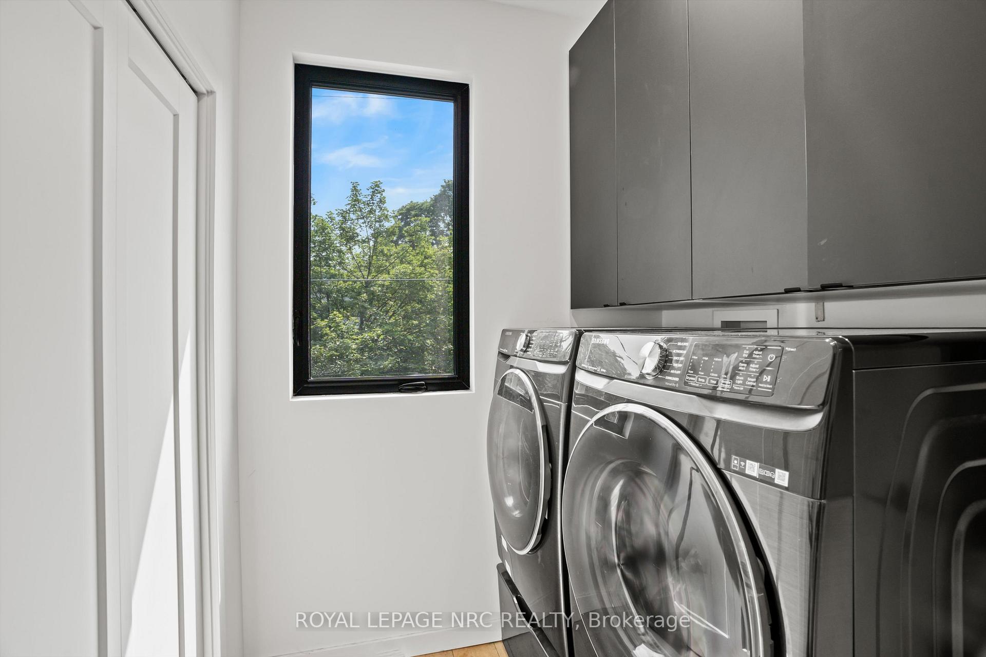 Photo 18 of 125A Russell Avenue, St. Catharines, Downtown — HOMEH