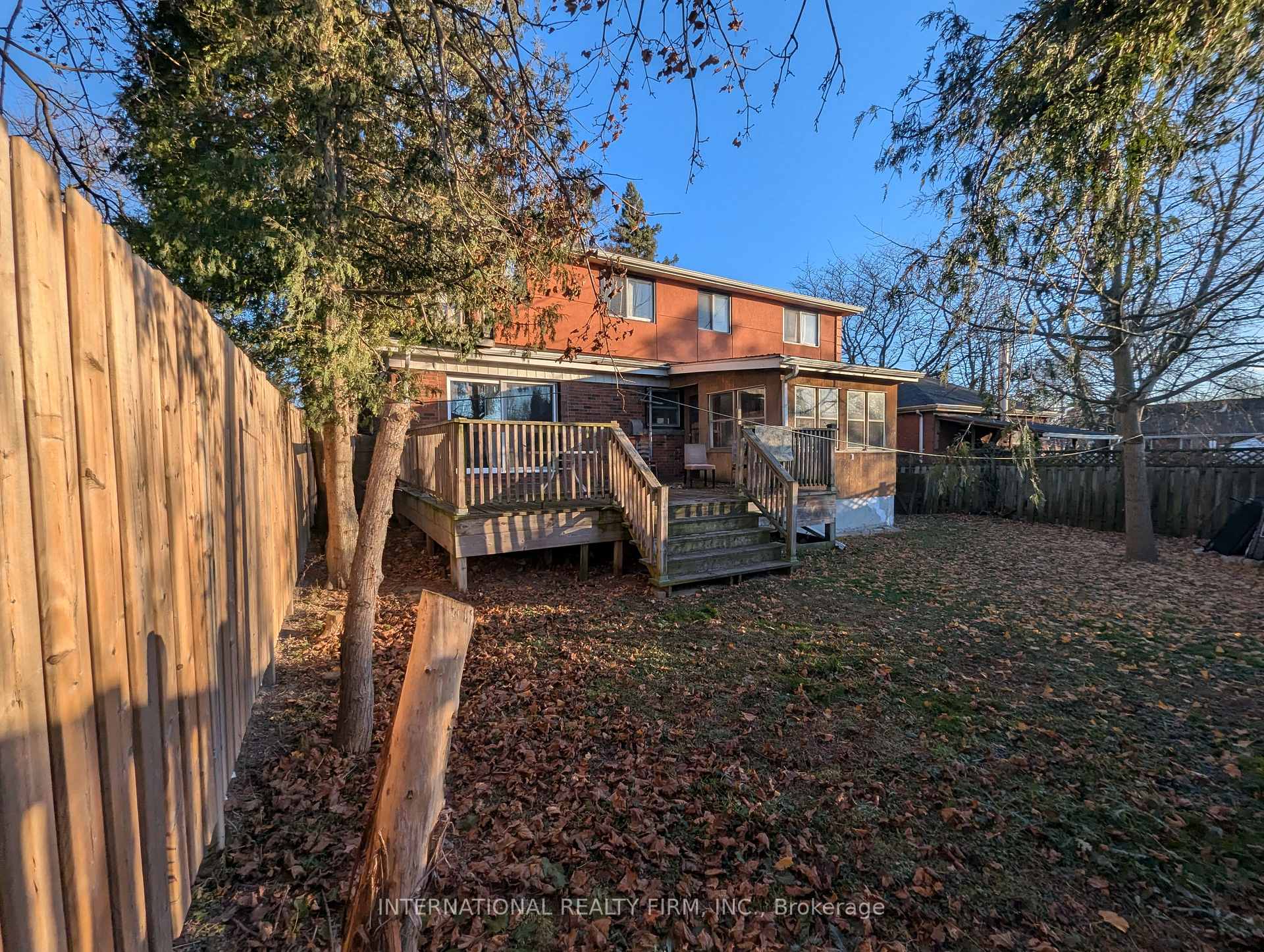 Photo 3 of 76 West 4th Street, Hamilton, Buchanan — HOMEH