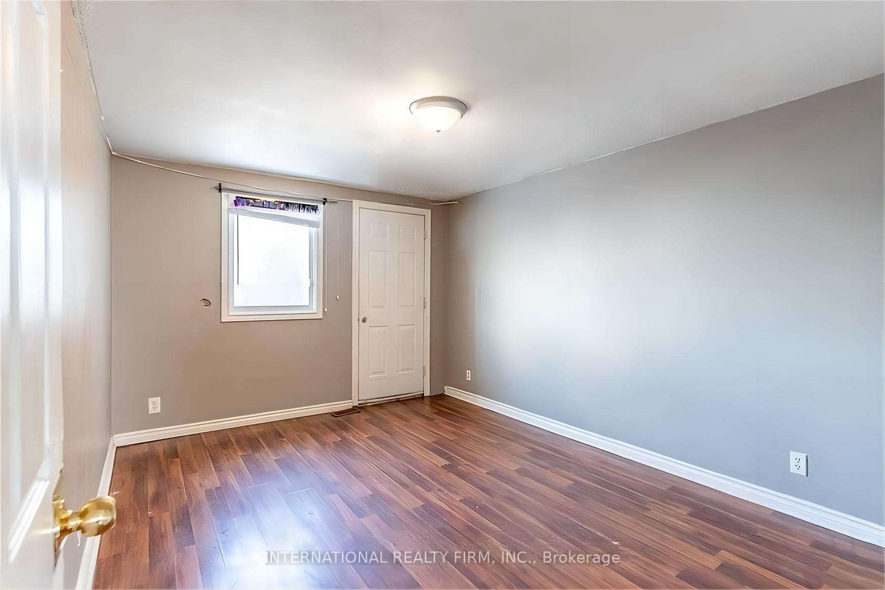 Photo 18 of 76 West 4th Street, Hamilton, Buchanan — HOMEH