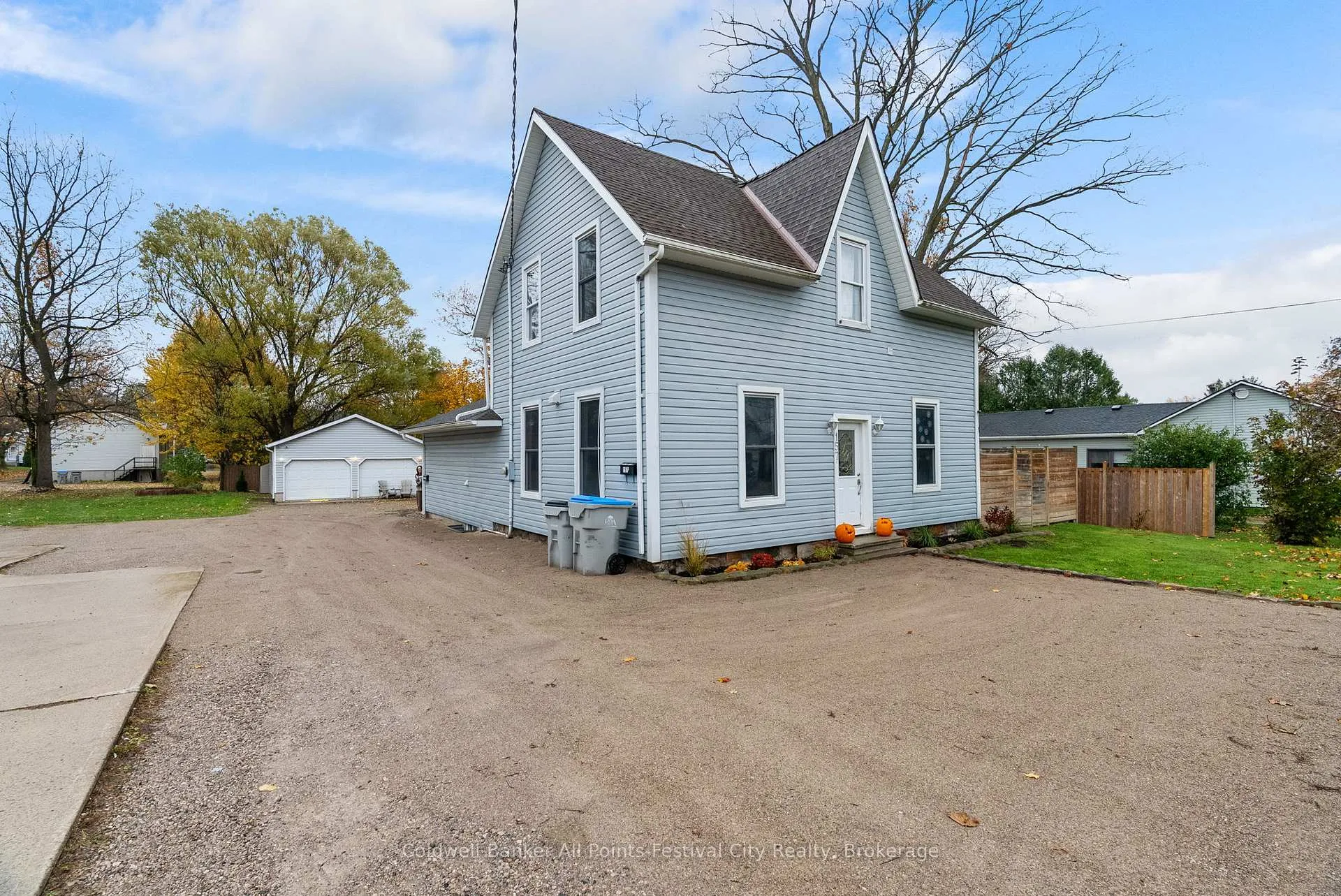 Photo 4 of 157 Albert Street, Central Huron, Clinton — HOMEH