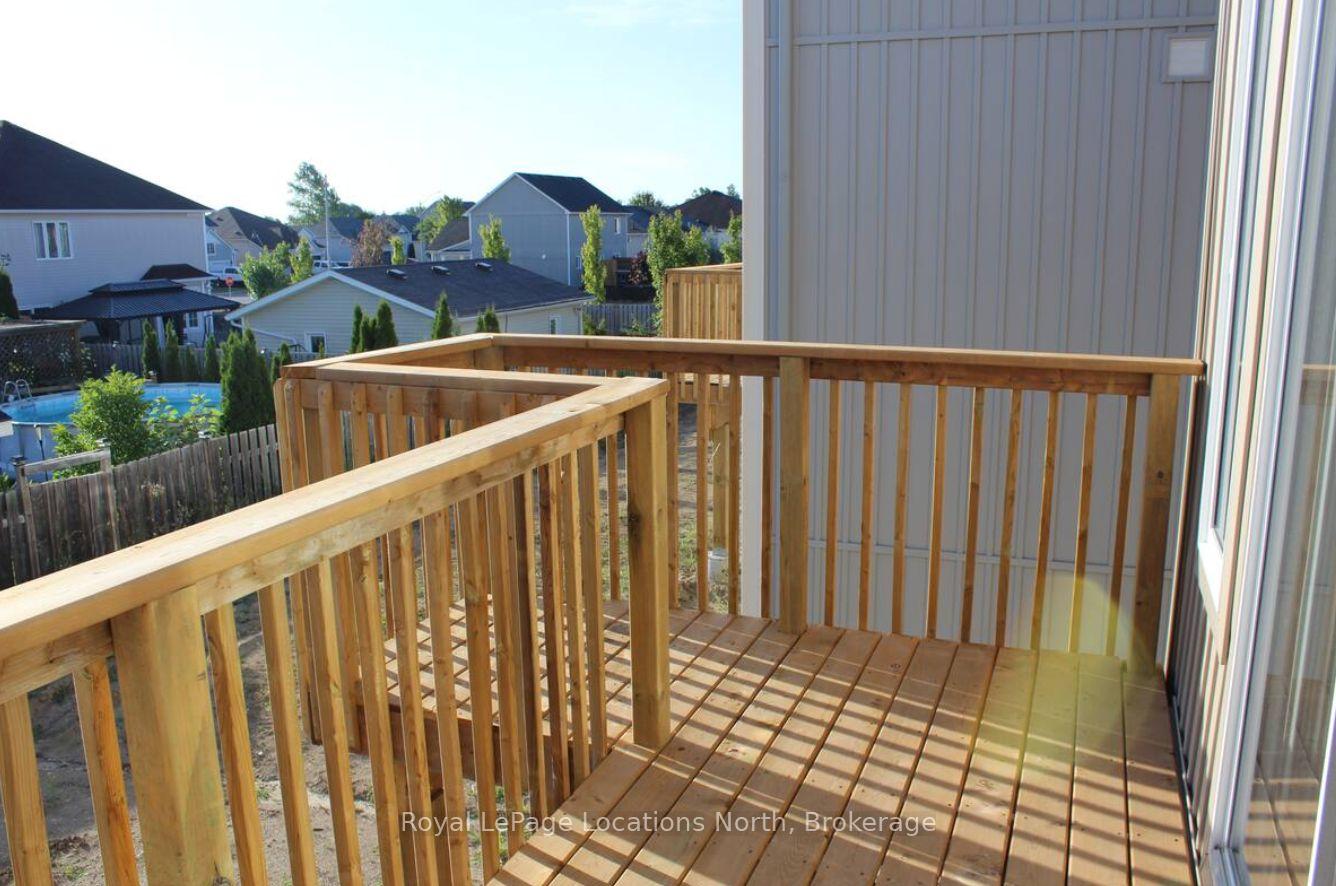 Photo 15 of 205 Roy Drive, Clearview, Stayner — HOMEH