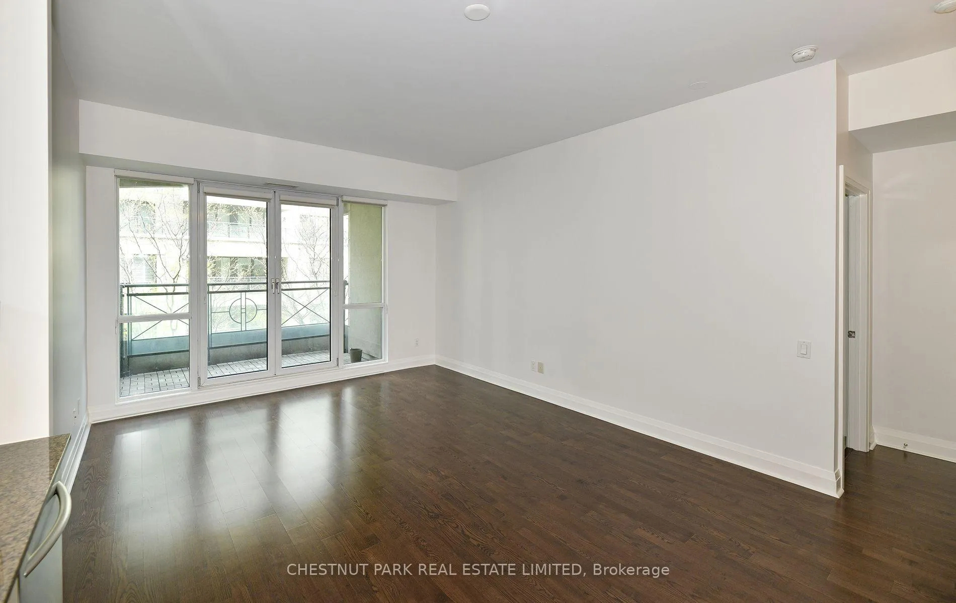 Photo 2 of Unit 404, 25 Scrivener Square, Toronto, Rosedale-Moore Park — HOMEH
