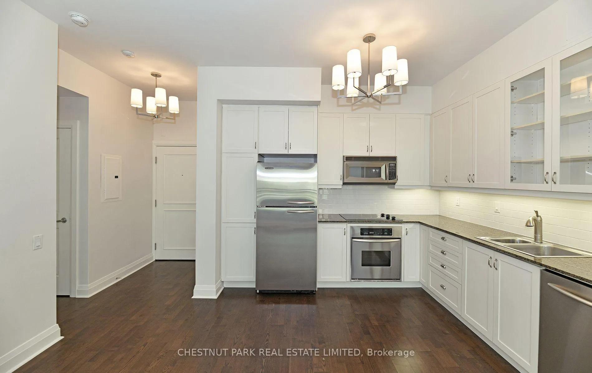 Photo 10 of Unit 404, 25 Scrivener Square, Toronto, Rosedale-Moore Park — HOMEH