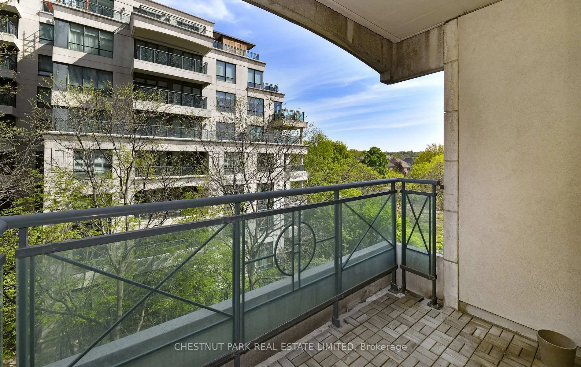 Photo 28 of Unit 404, 25 Scrivener Square, Toronto, Rosedale-Moore Park — HOMEH