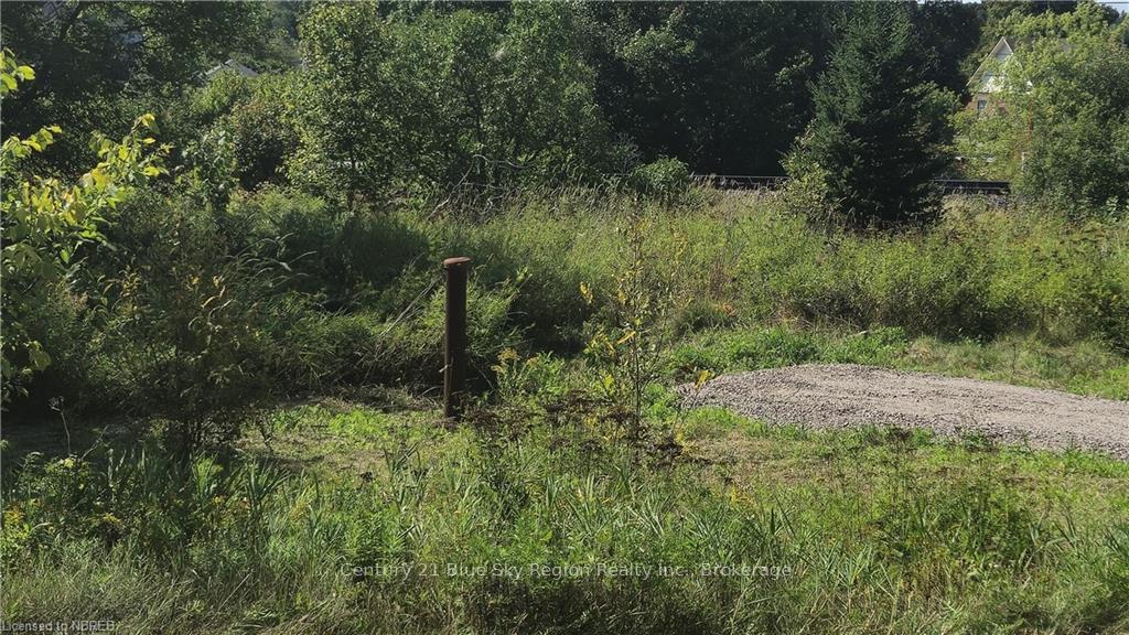 Photo 4 of 125 Big Bend Avenue S, Powassan — HOMEH