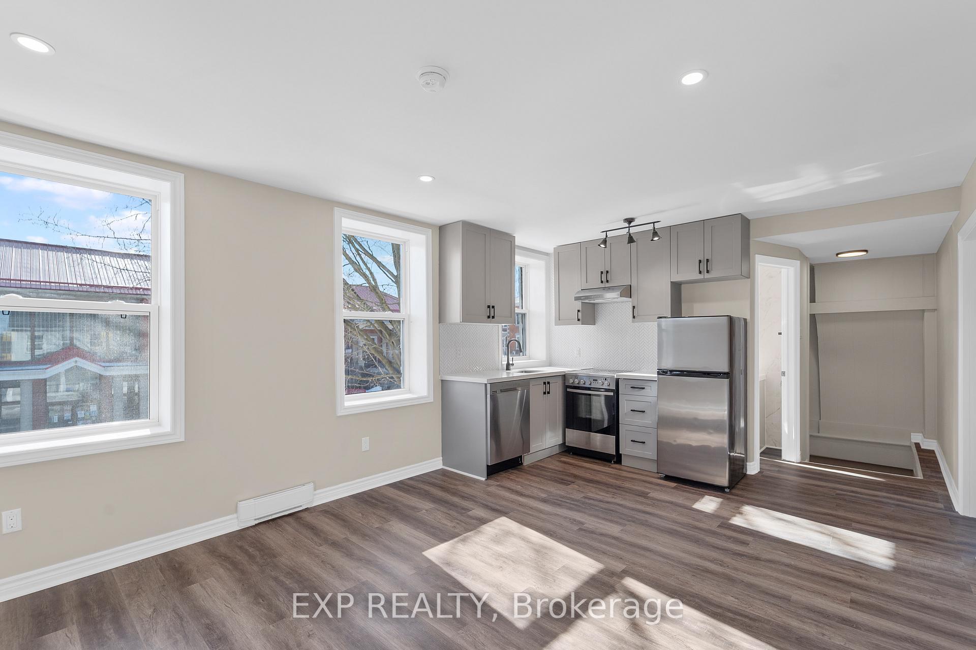 Photo 2 of Unit C, 44 West Front Street, Stirling-Rawdon, Stirling Ward — HOMEH