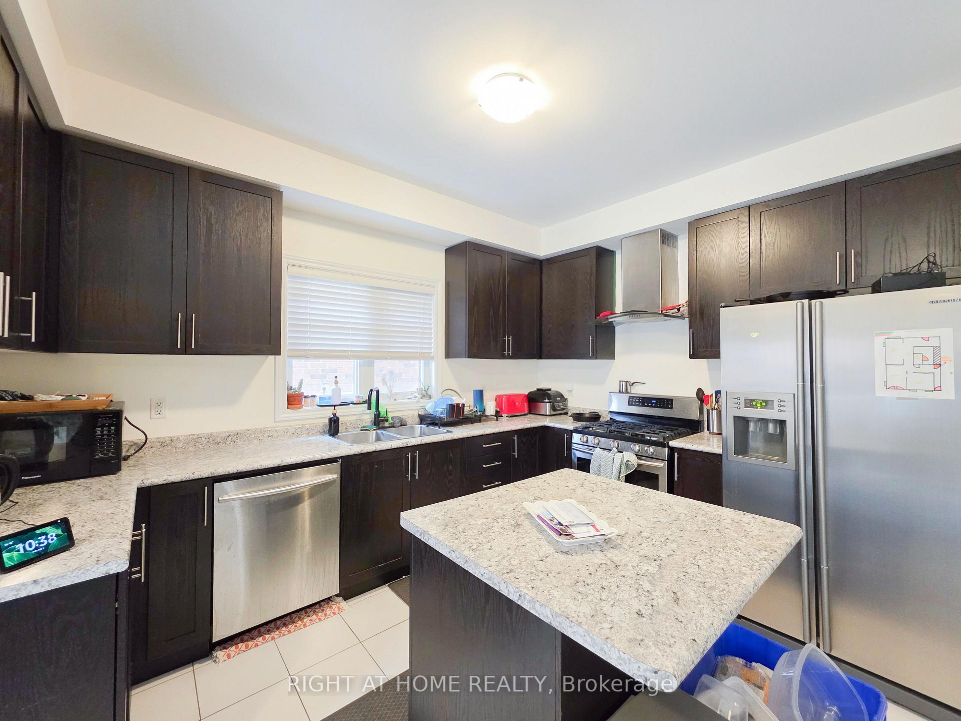 Photo 10 of 2080 Prestonvale Road, Clarington, Courtice — HOMEH