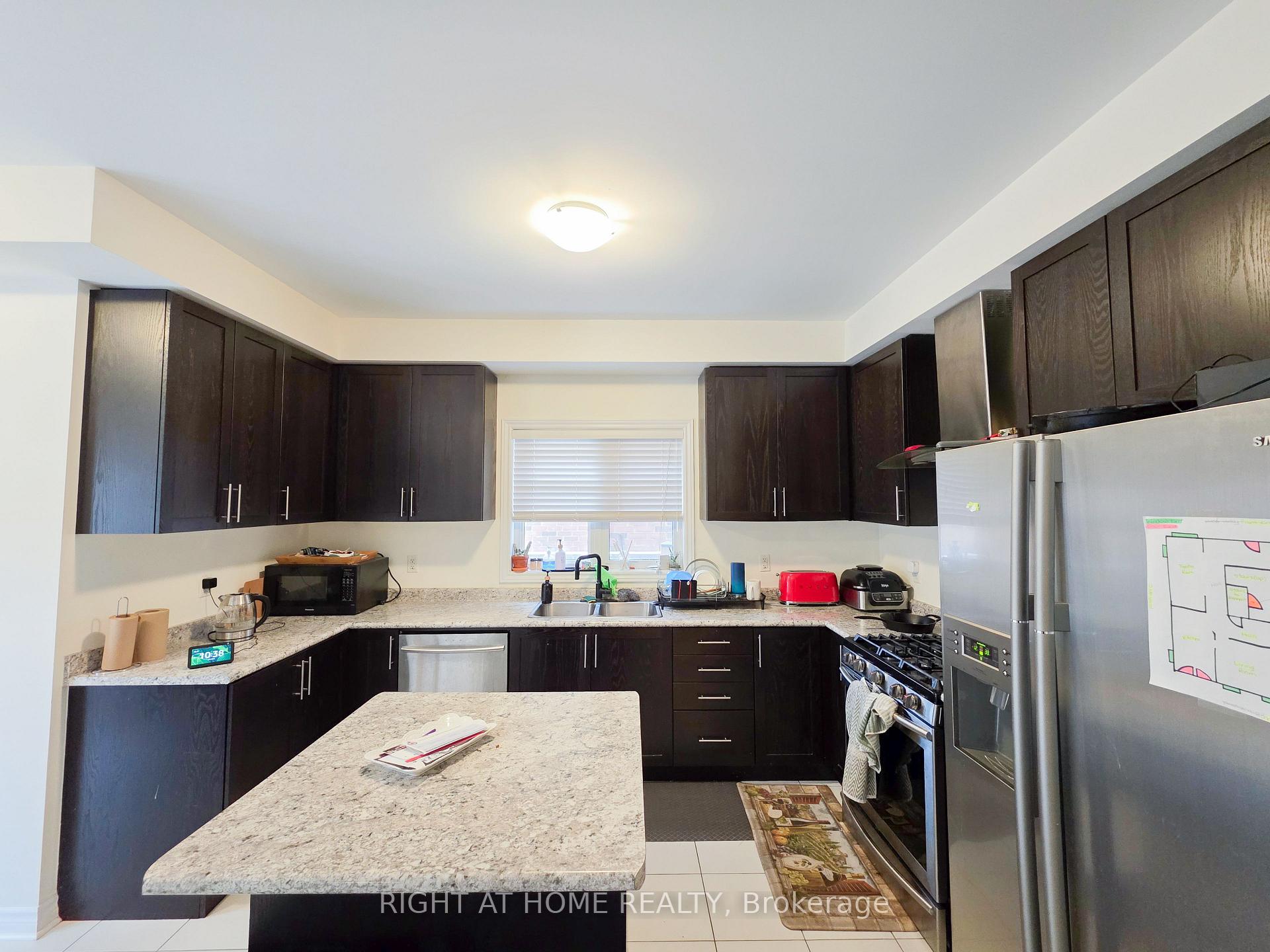 Photo 4 of 2080 Prestonvale Road, Clarington, Courtice — HOMEH