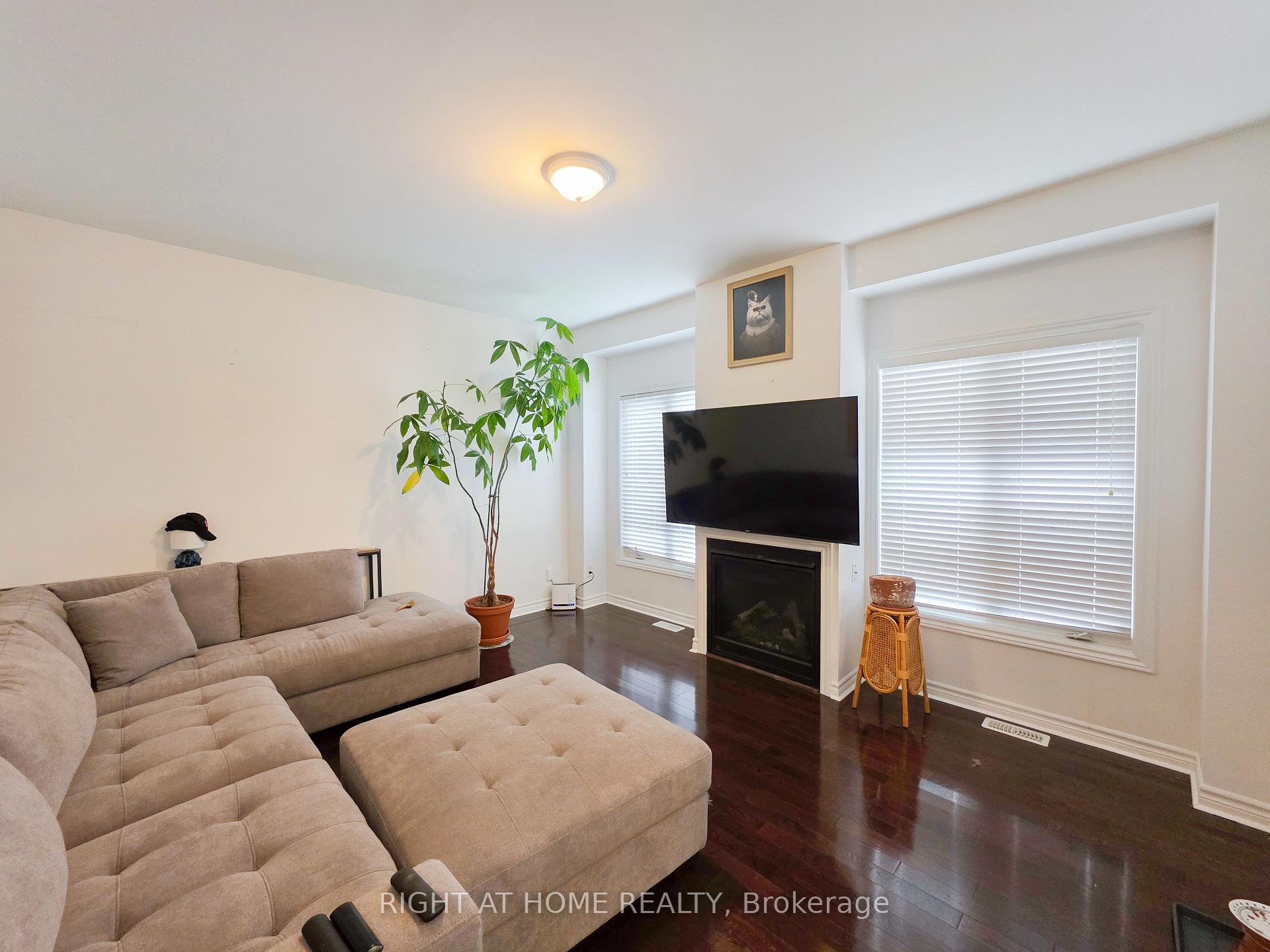 Photo 7 of 2080 Prestonvale Road, Clarington, Courtice — HOMEH