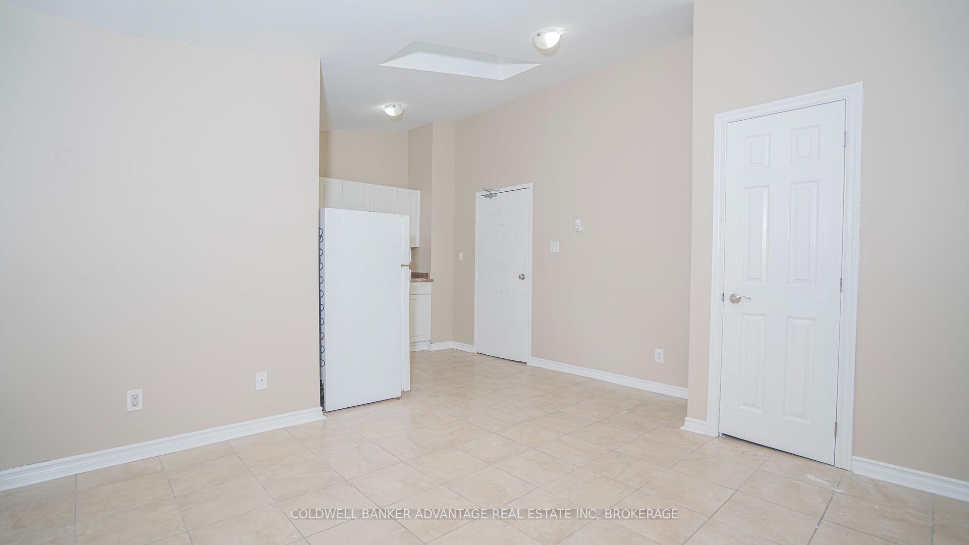 Photo 5 of 93 Carlton Street, St. Catharines, Haig — HOMEH