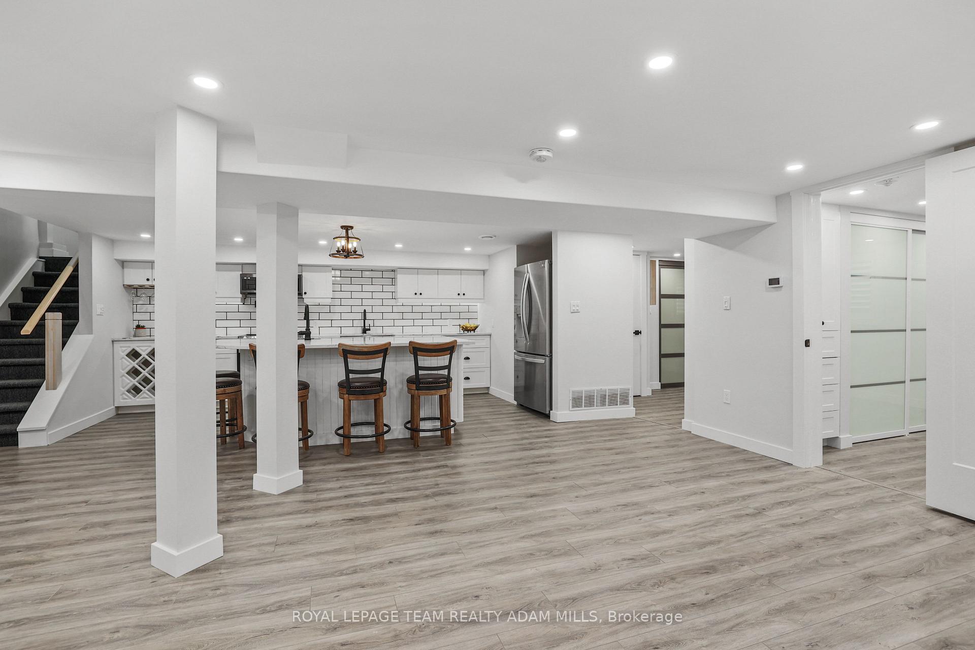 Photo 14 of 1584 Maxime Street, Ottawa, Pineview — HOMEH