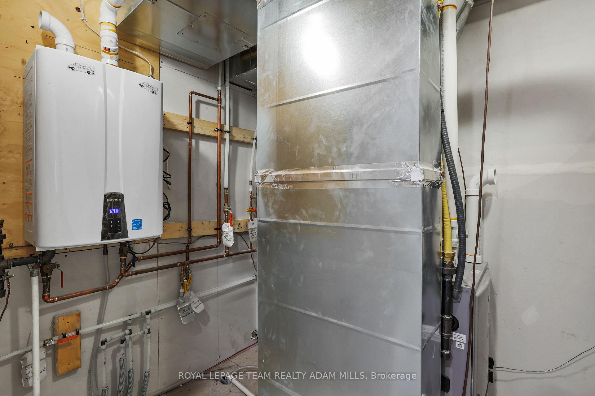 Photo 23 of 1584 Maxime Street, Ottawa, Pineview — HOMEH
