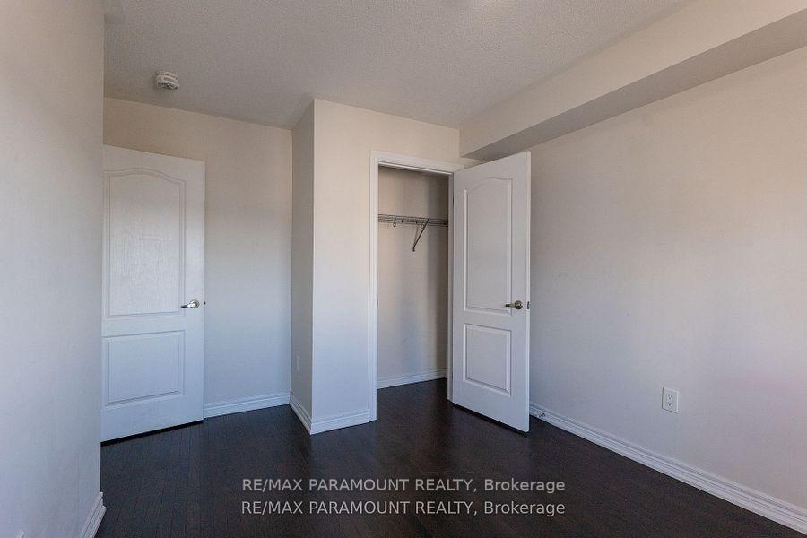 Photo 19 of 162 Davenfield Circle, Brampton, Bram East — HOMEH