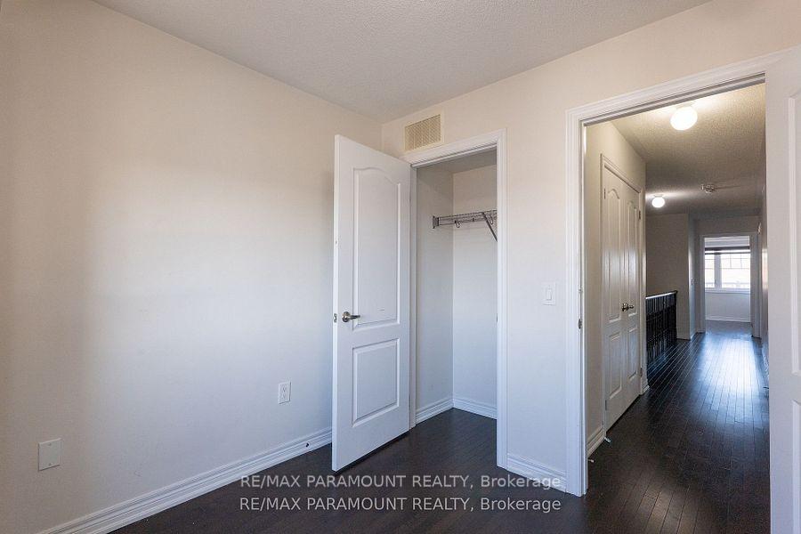 Photo 20 of 162 Davenfield Circle, Brampton, Bram East — HOMEH