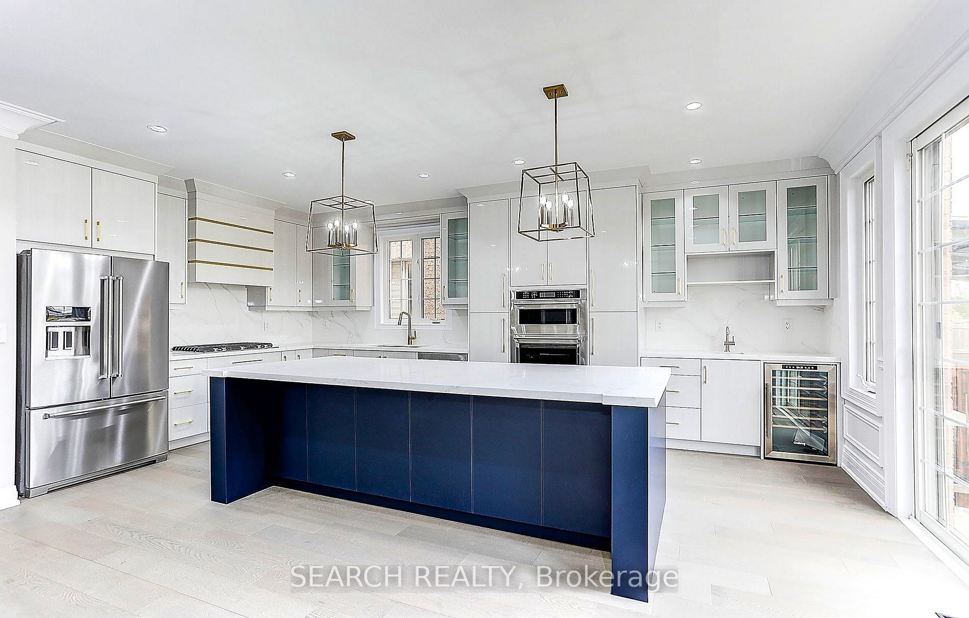 Photo 10 of 79 Durango Drive, Brampton, Credit Valley — HOMEH