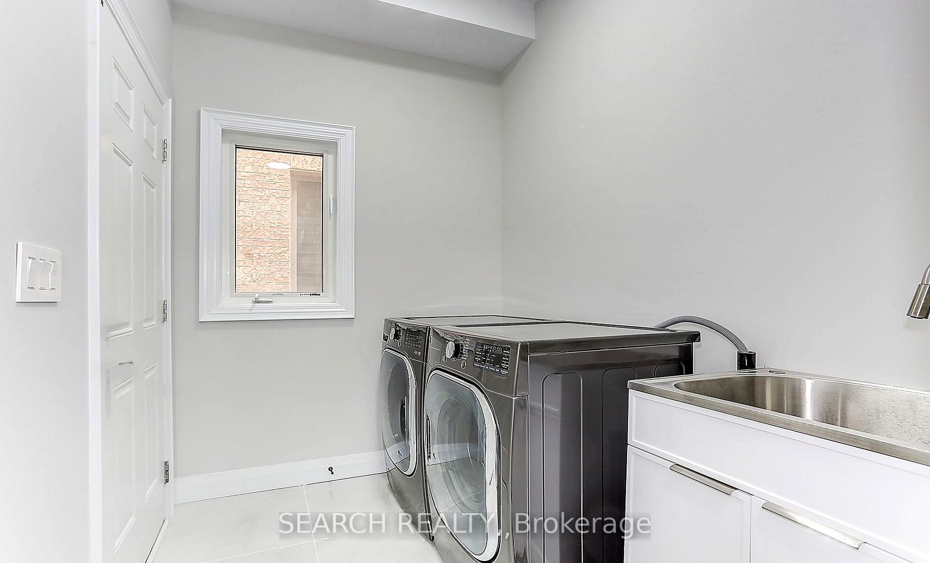 Photo 17 of 79 Durango Drive, Brampton, Credit Valley — HOMEH