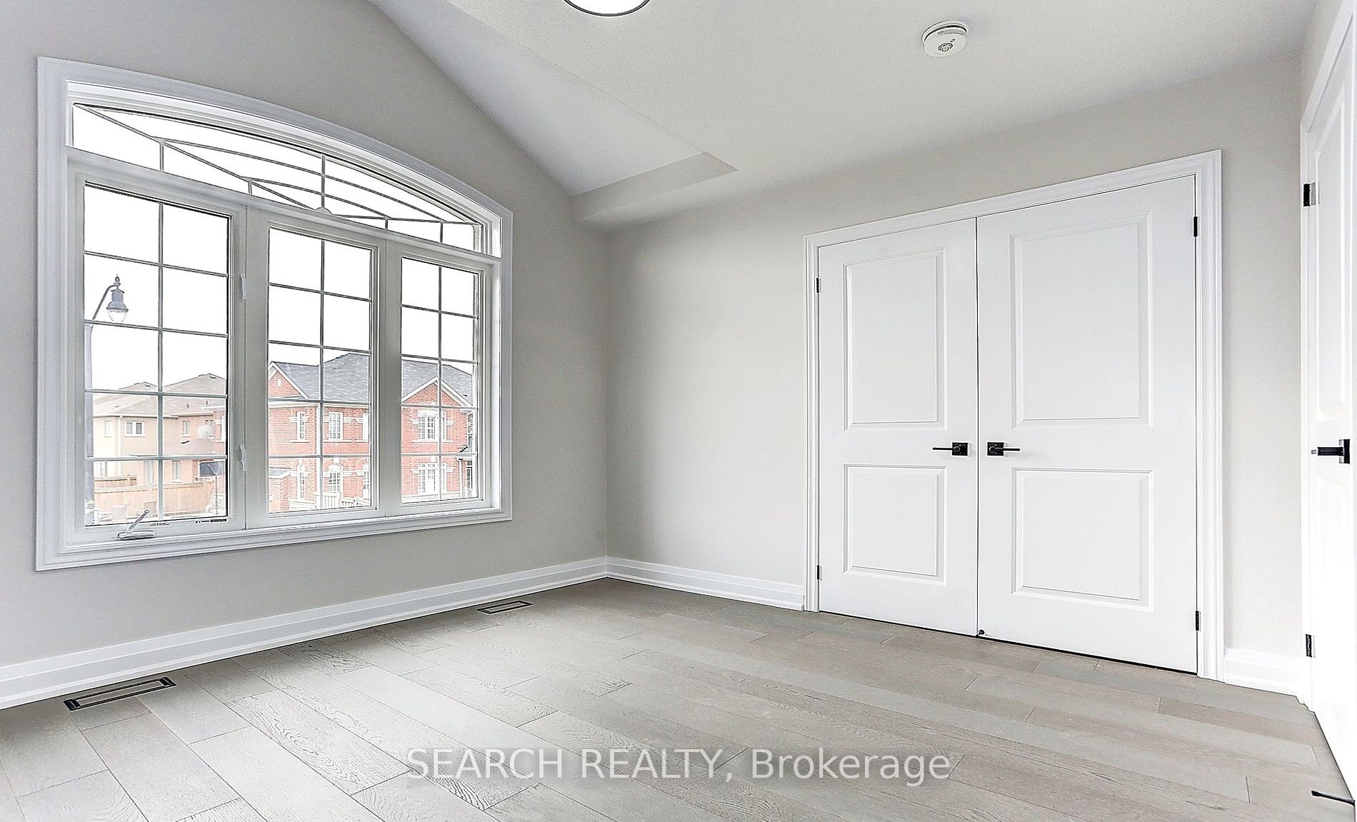 Photo 32 of 79 Durango Drive, Brampton, Credit Valley — HOMEH