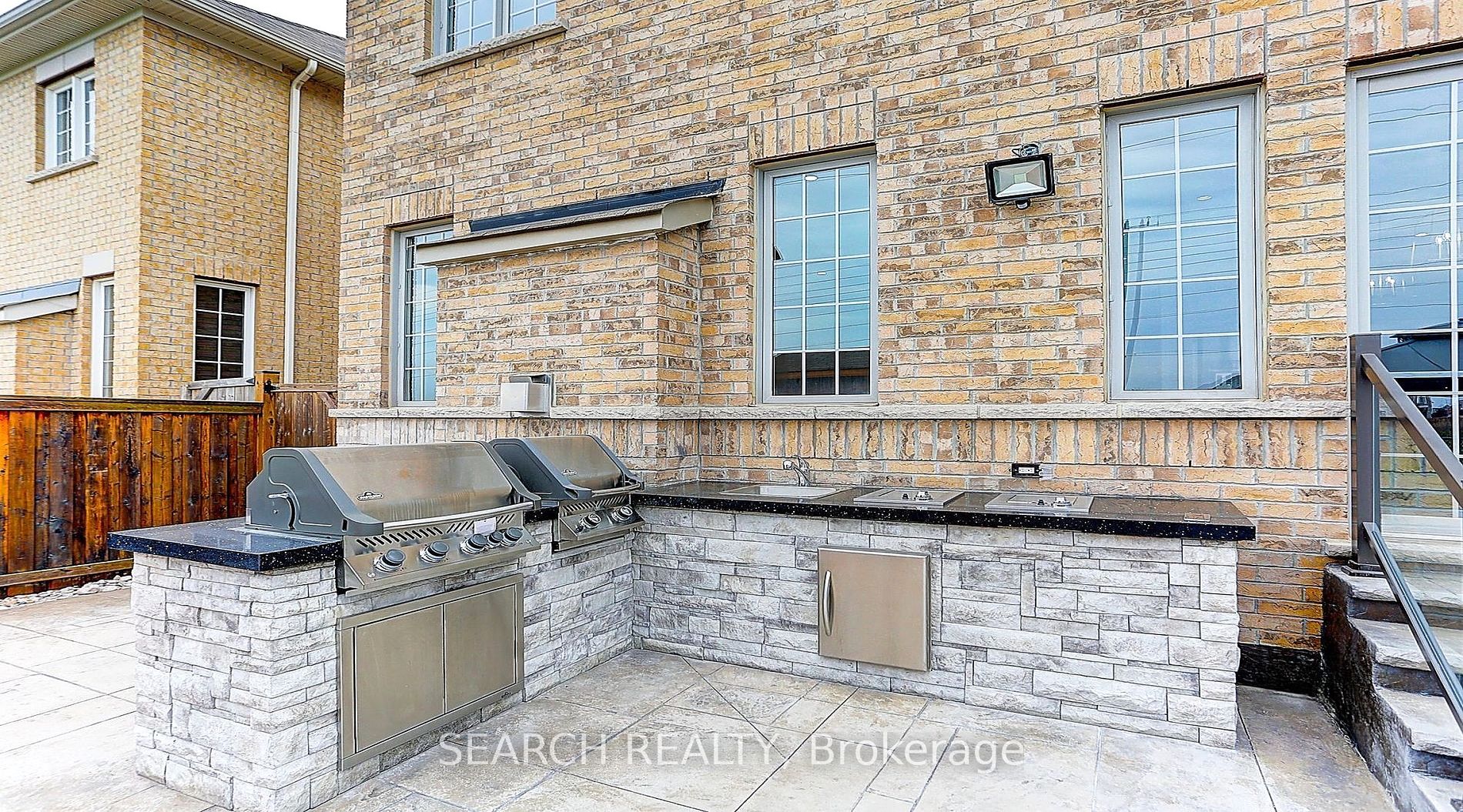 Photo 39 of 79 Durango Drive, Brampton, Credit Valley — HOMEH