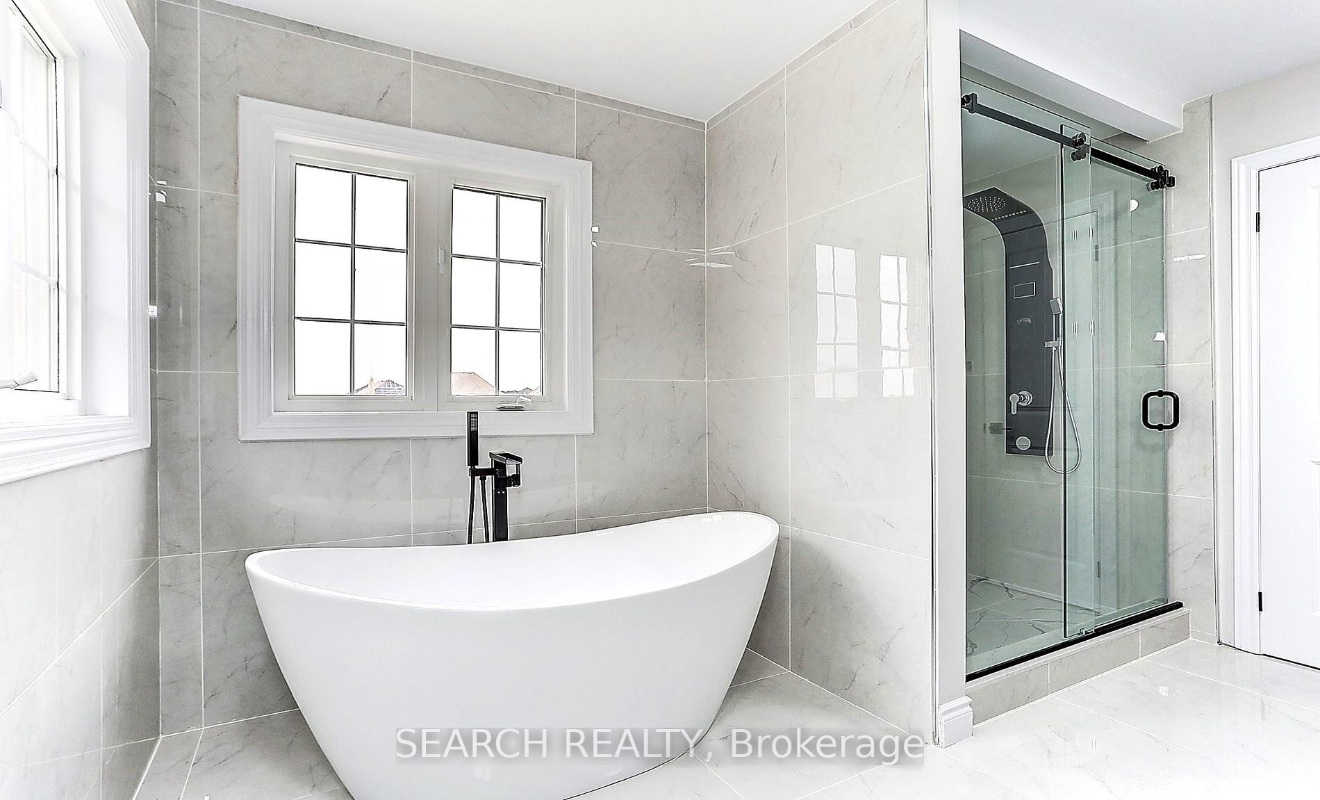 Photo 24 of 79 Durango Drive, Brampton, Credit Valley — HOMEH