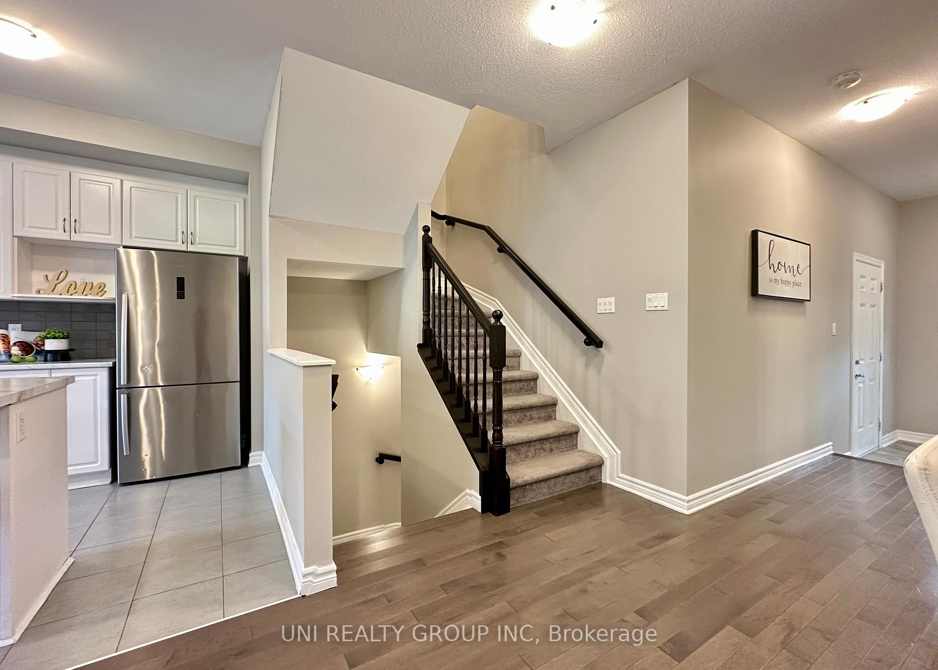 Photo 8 of 2468 Waterlilly Way, Ottawa, Barrhaven - Heritage Park — HOMEH