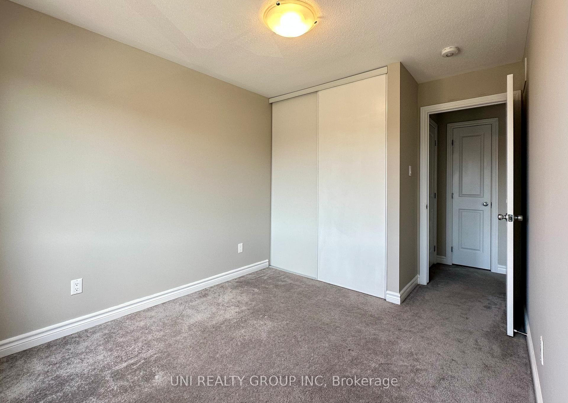 Photo 22 of 2468 Waterlilly Way, Ottawa, Barrhaven - Heritage Park — HOMEH