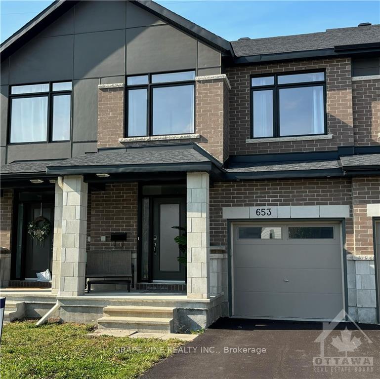 Photo 1 of 653 Putney Crescent, Ottawa, Stittsville (South) — HOMEH