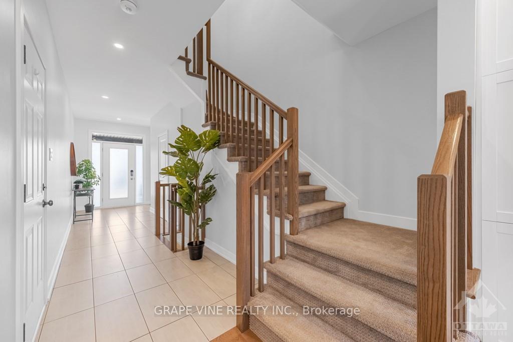 Photo 16 of 653 Putney Crescent, Ottawa, Stittsville (South) — HOMEH