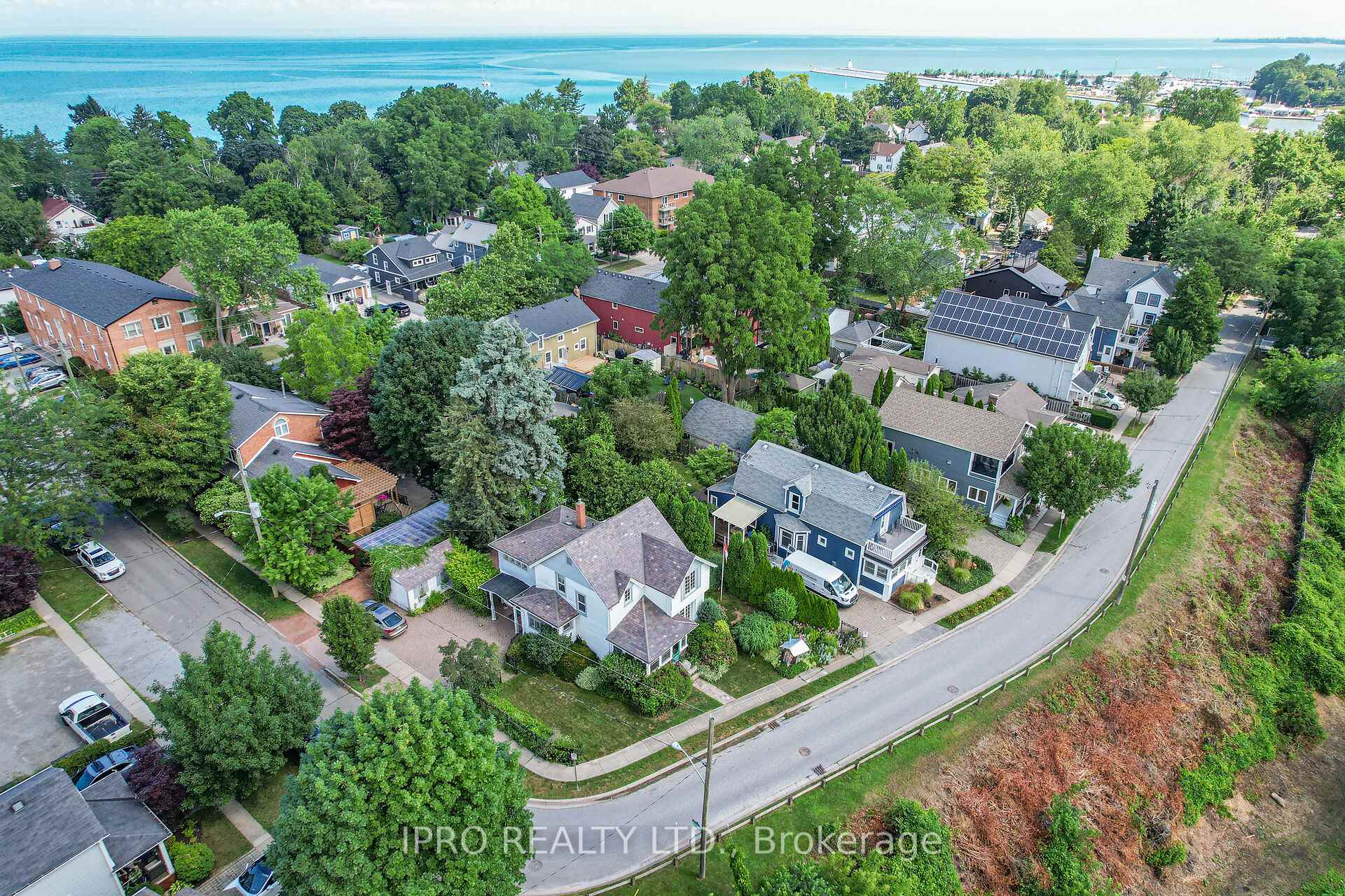Photo 6 of 54 Canal Street, St. Catharines, Port Dalhousie — HOMEH