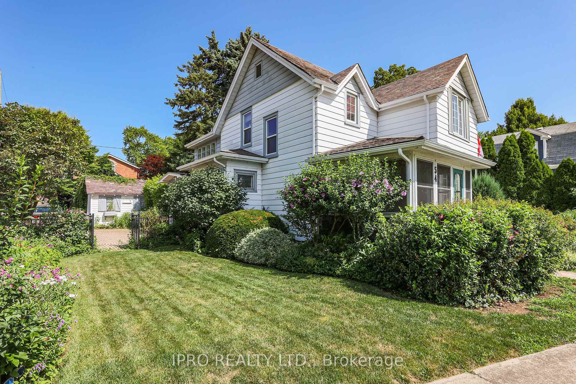 Photo 9 of 54 Canal Street, St. Catharines, Port Dalhousie — HOMEH