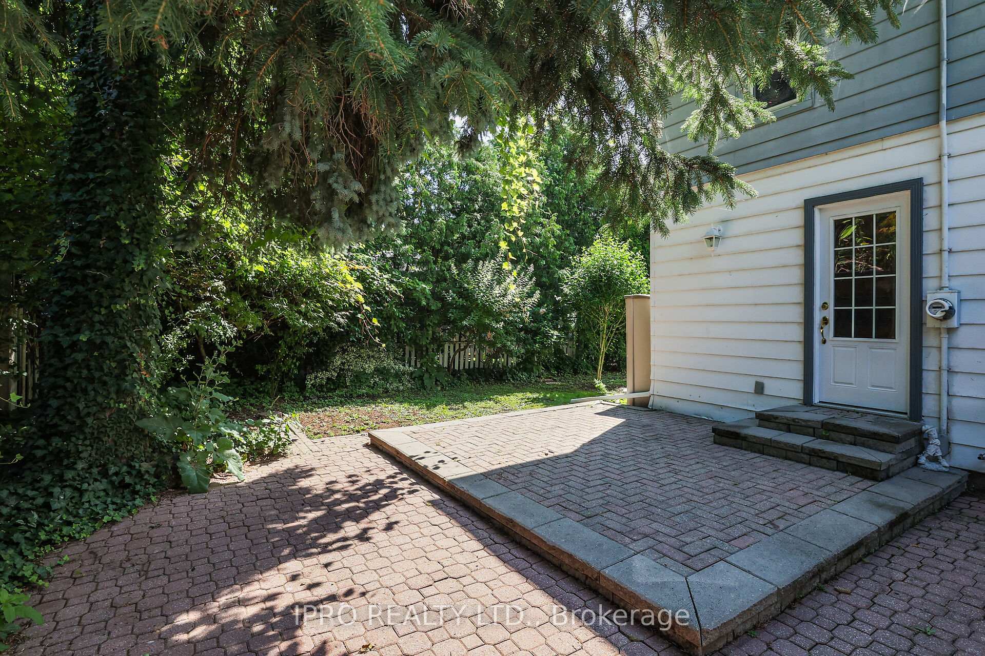 Photo 14 of 54 Canal Street, St. Catharines, Port Dalhousie — HOMEH