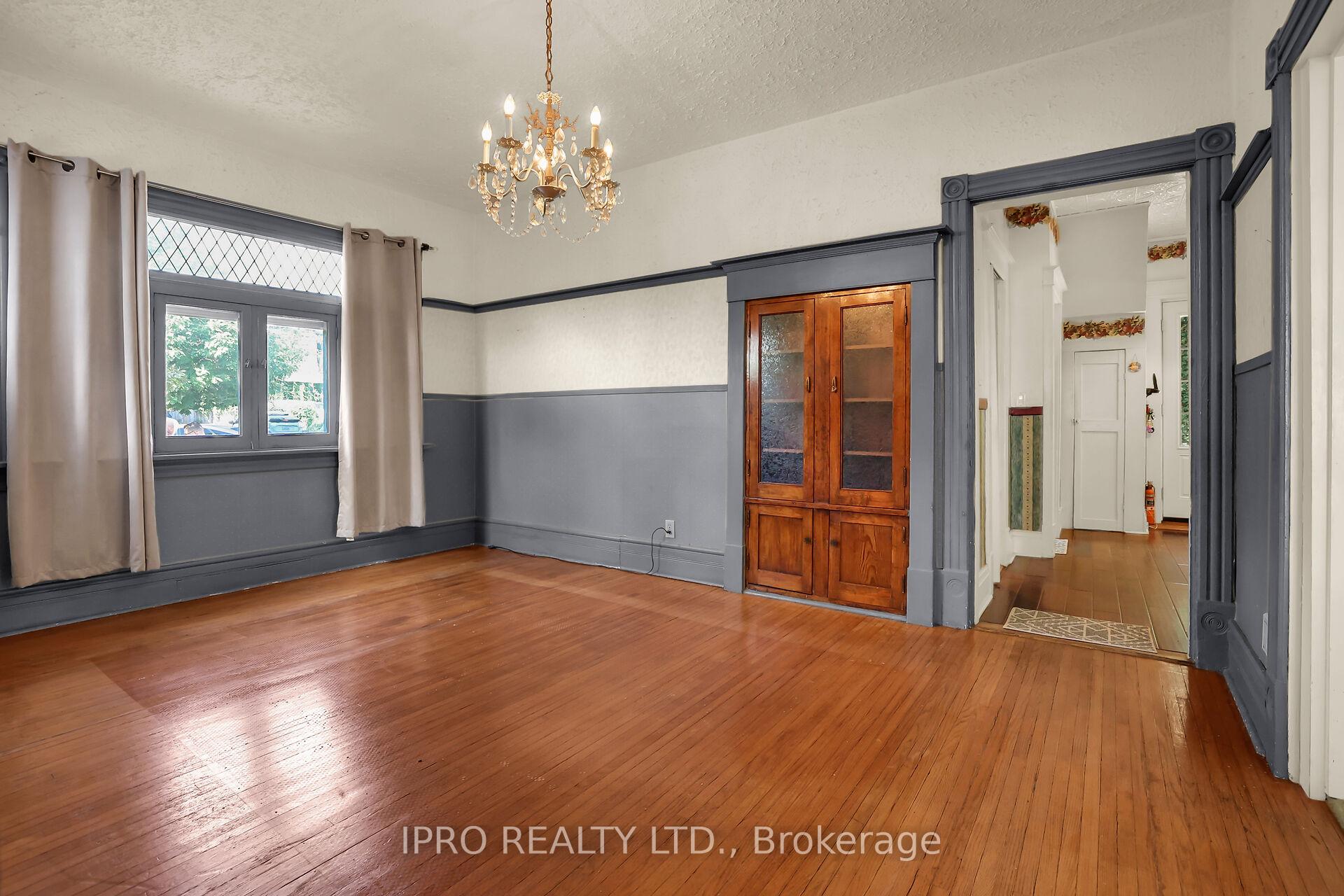 Photo 21 of 54 Canal Street, St. Catharines, Port Dalhousie — HOMEH