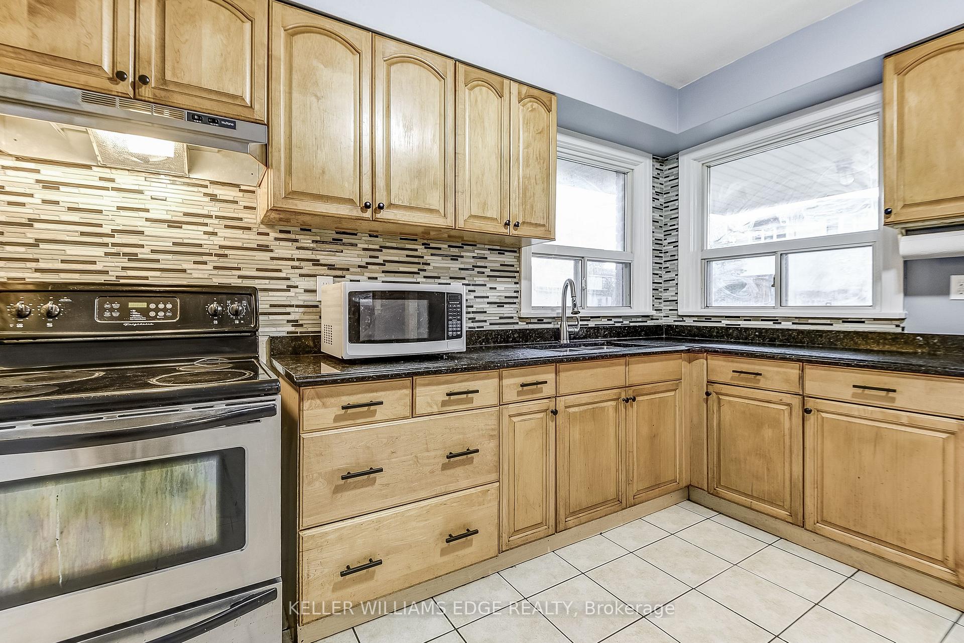 Photo 12 of 5 Bartlett Street, St. Catharines, Facer — HOMEH