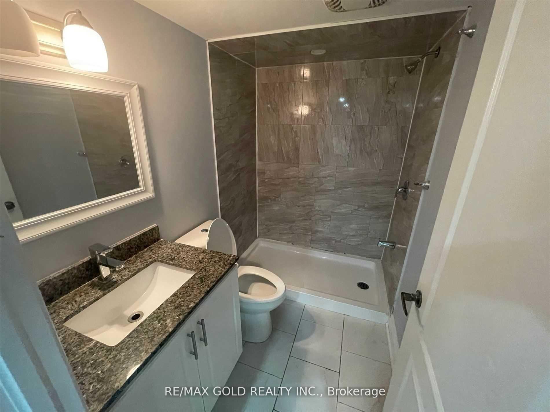Photo 15 of Unit Bsmt, 39 Edinburgh Drive, Brampton, Brampton West — HOMEH