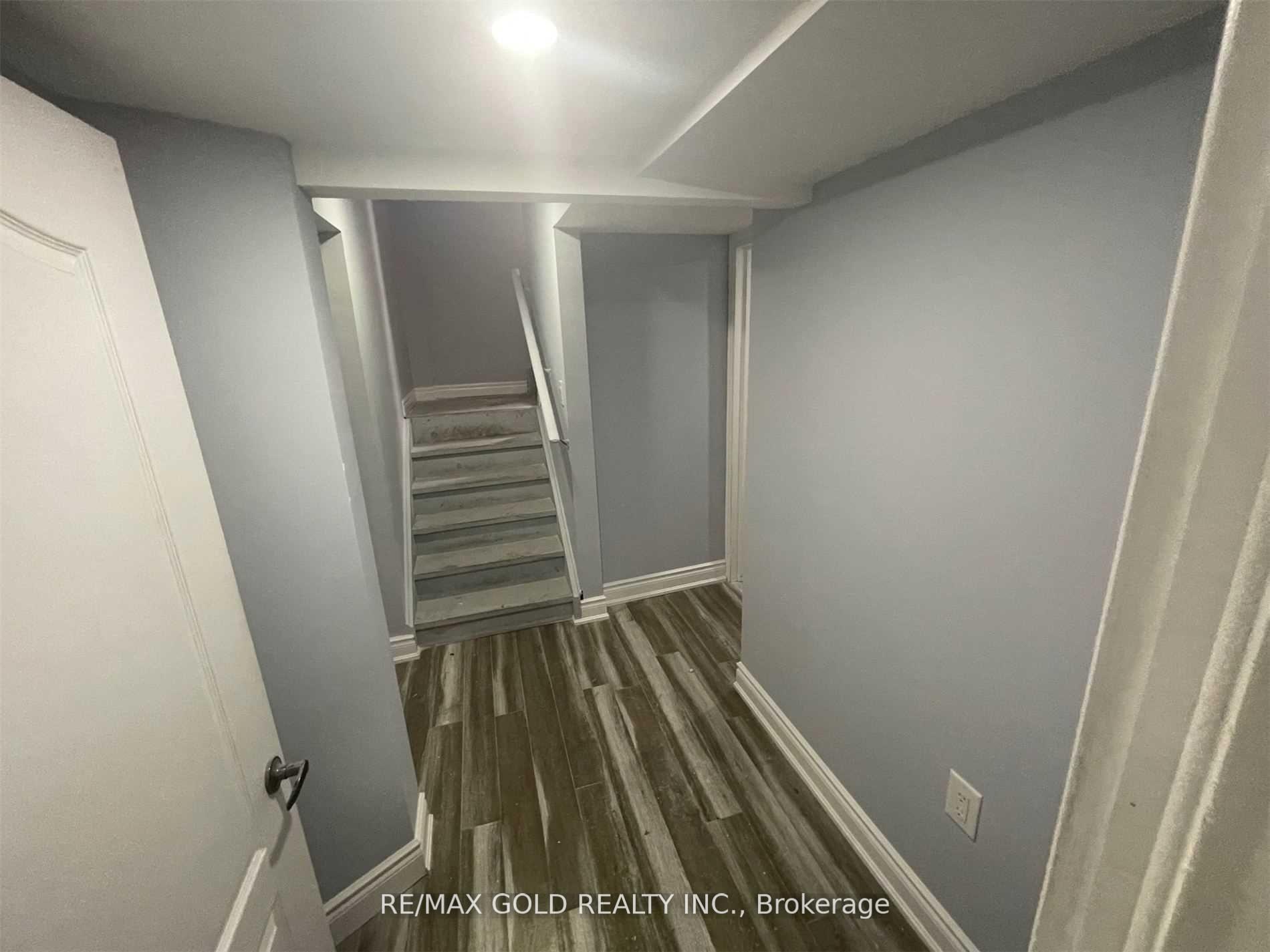 Photo 16 of Unit Bsmt, 39 Edinburgh Drive, Brampton, Brampton West — HOMEH