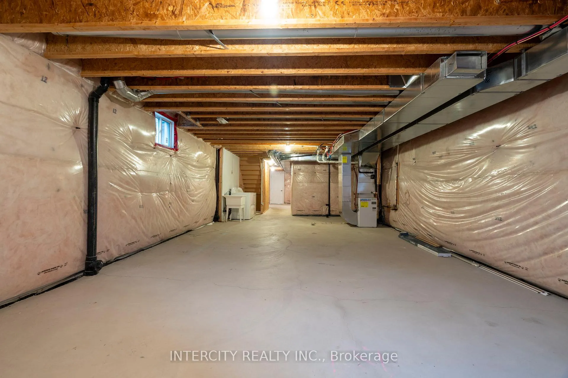Photo 36 of 34 Alexie Way, Vaughan, Vellore Village — HOMEH