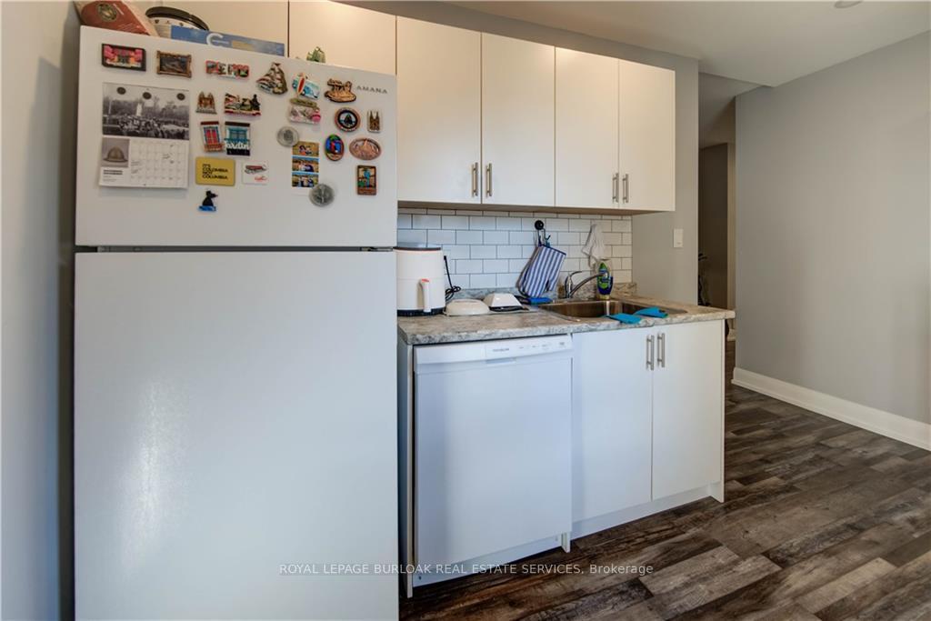 Photo 10 of 79 Lowell Avenue, St. Catharines, Downtown — HOMEH