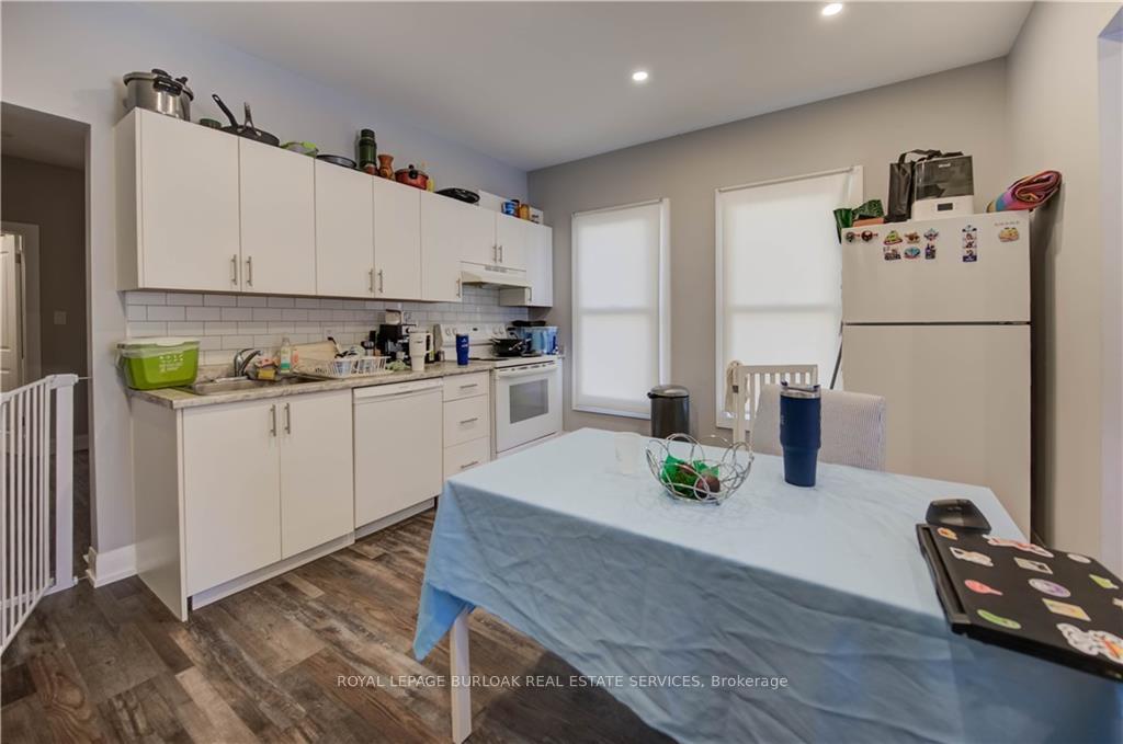 Photo 17 of 79 Lowell Avenue, St. Catharines, Downtown — HOMEH
