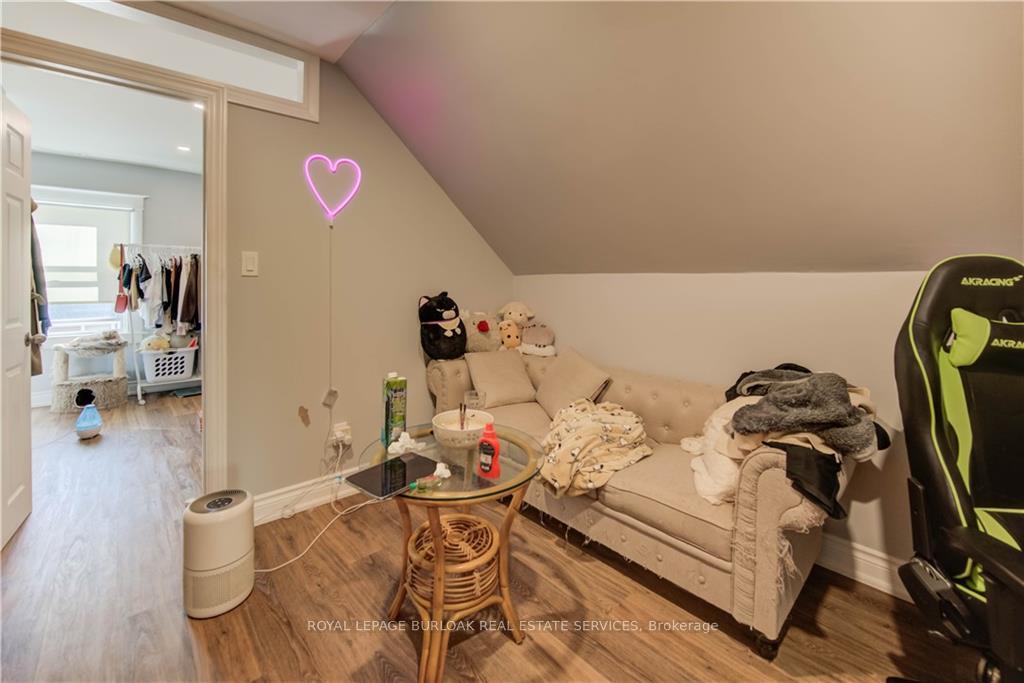 Photo 27 of 79 Lowell Avenue, St. Catharines, Downtown — HOMEH