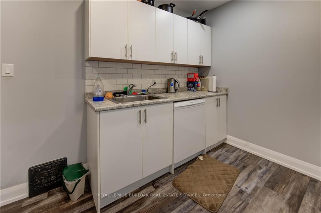 Photo 36 of 79 Lowell Avenue, St. Catharines, Downtown — HOMEH