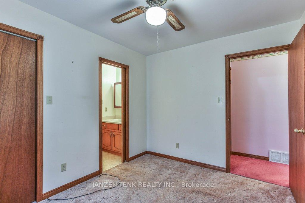 Photo 19 of 9293 Richmond Road, Bayham, Richmond — HOMEH