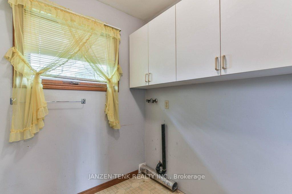 Photo 22 of 9293 Richmond Road, Bayham, Richmond — HOMEH