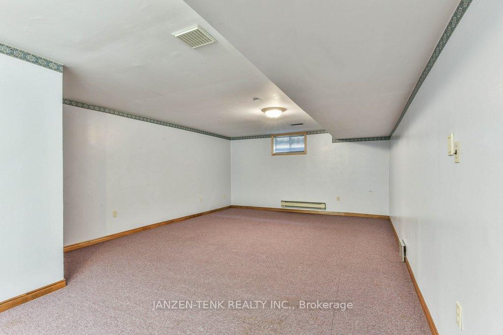 Photo 26 of 9293 Richmond Road, Bayham, Richmond — HOMEH