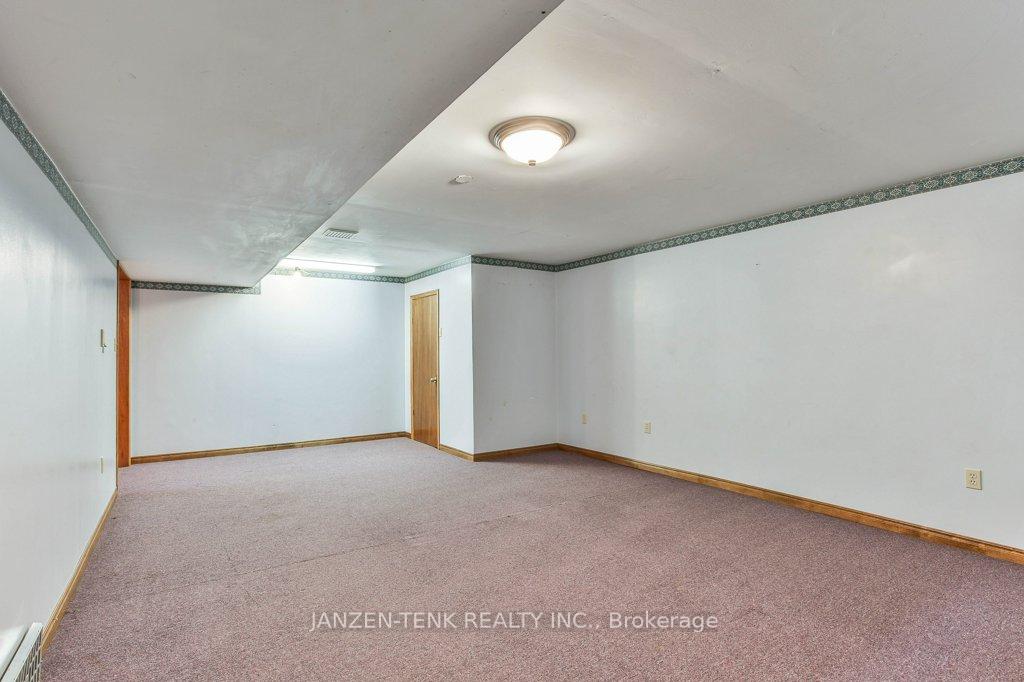 Photo 27 of 9293 Richmond Road, Bayham, Richmond — HOMEH